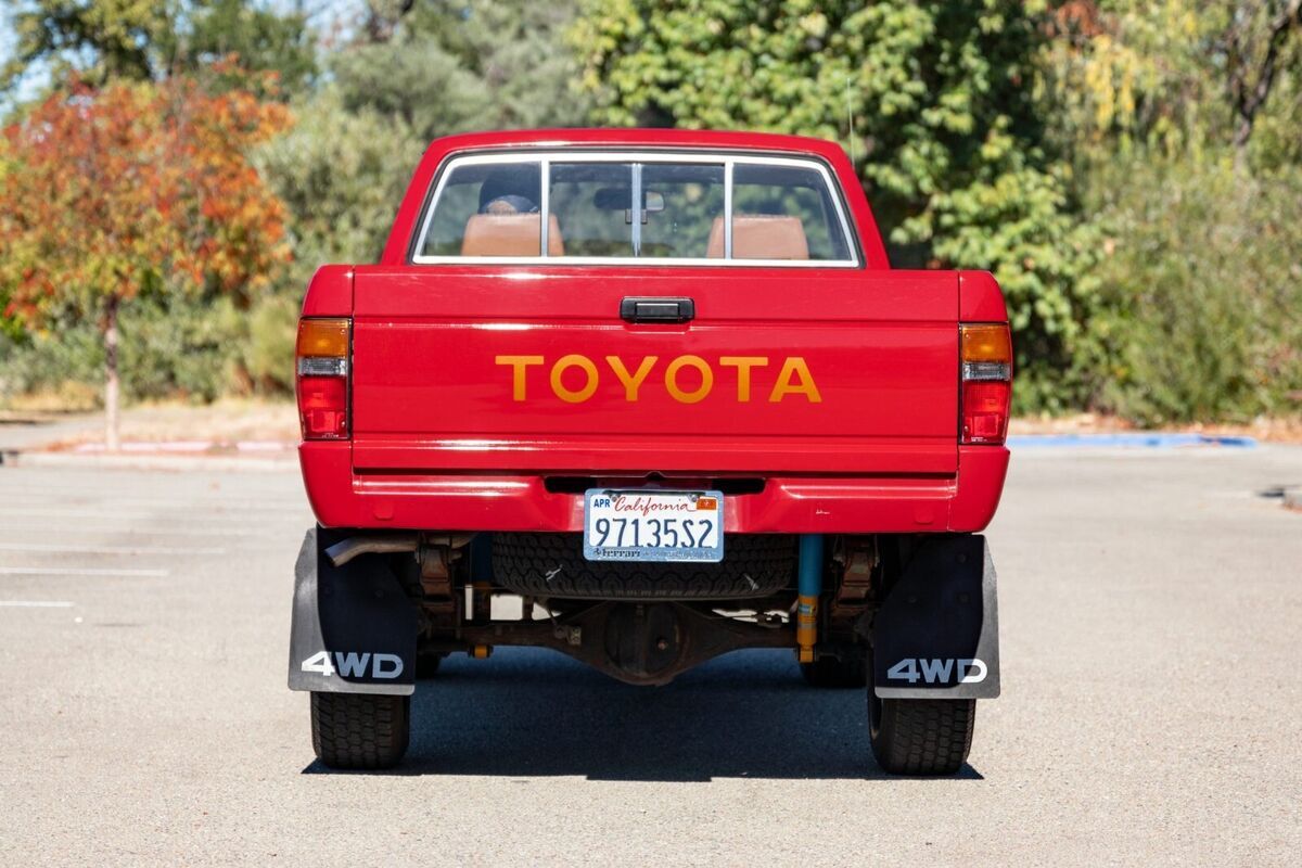 1984 Toyota Pickup - photo 7