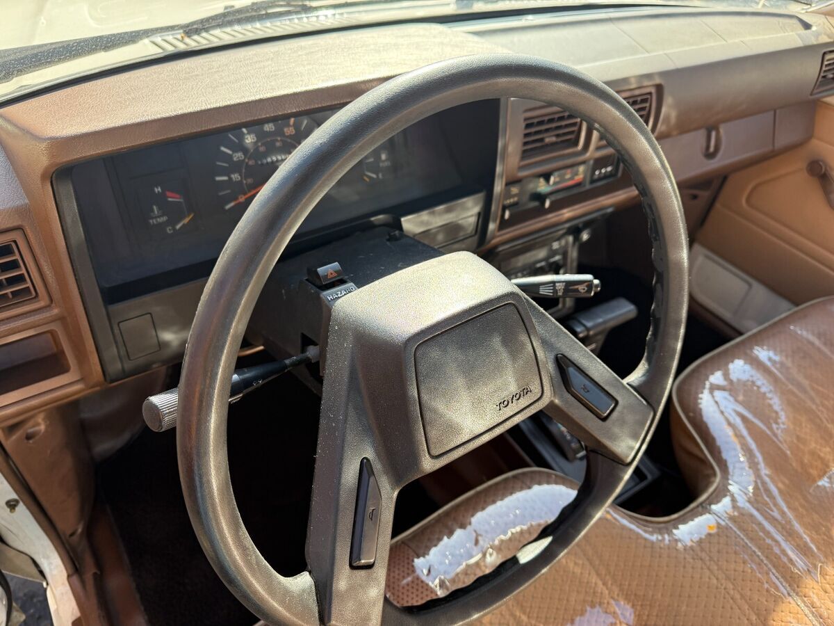 1984 Toyota Other - photo 10