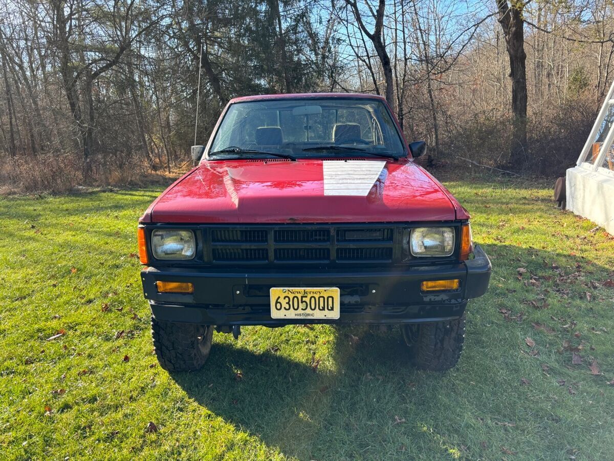1984 Toyota Pickup RN65 SR5 - photo 2