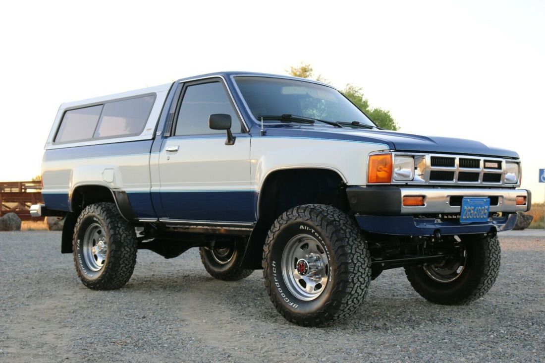 1984 Toyota Tacoma Sr5 - photo 3