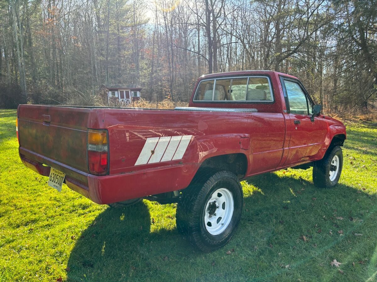 1984 Toyota Pickup RN65 SR5 - photo 7
