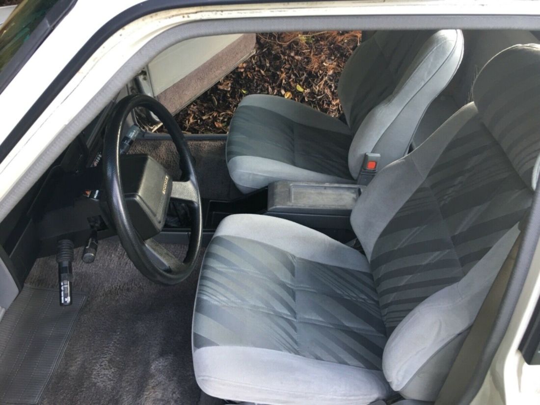 1984 Toyota Tacoma Sr5 - photo 10