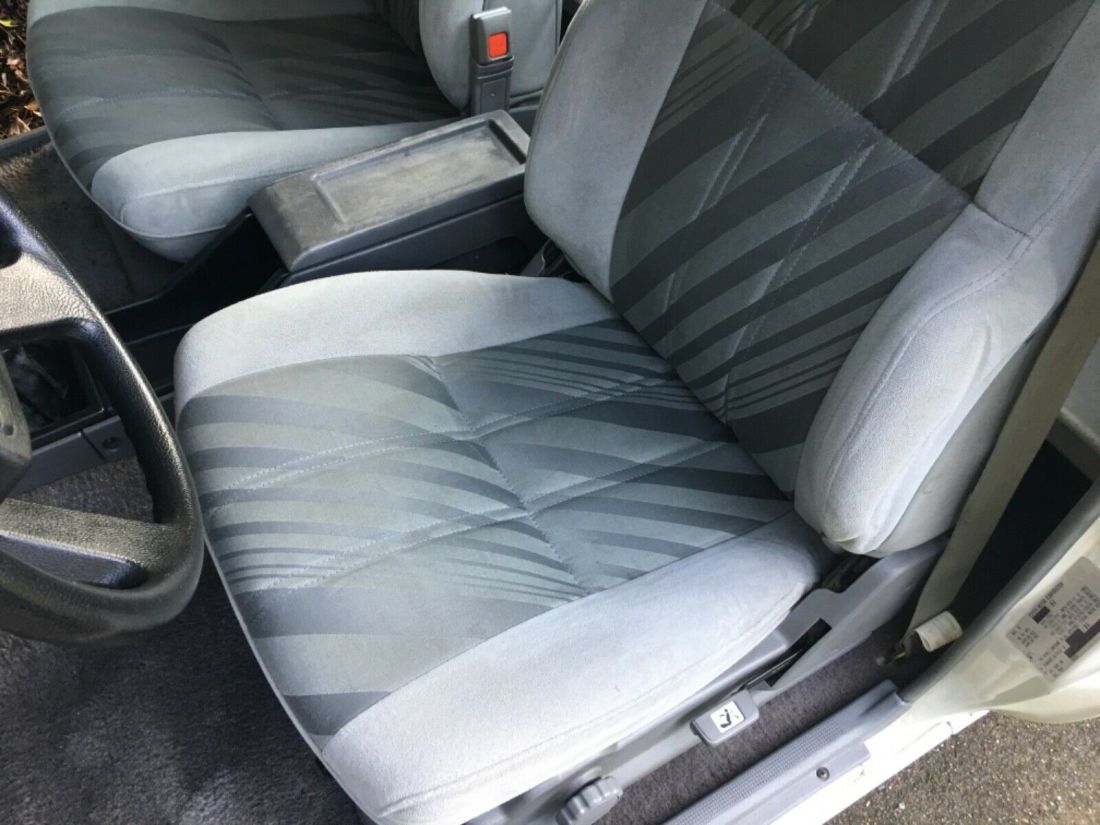 1984 Toyota Tacoma Sr5 - photo 11