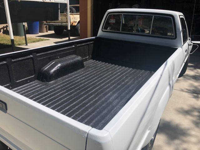 1984 Toyota Pickup deluxe - photo 8