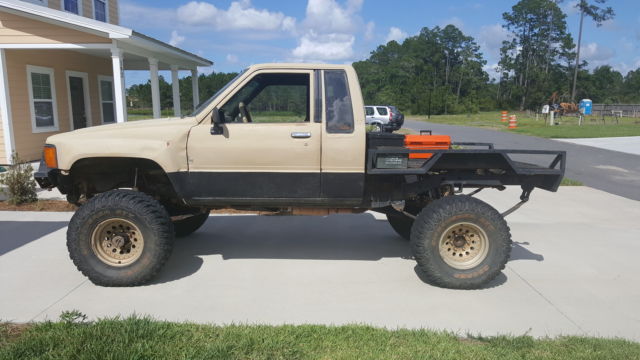 1984 Toyota Pickup Xtra-cab 1984 Toyota Other