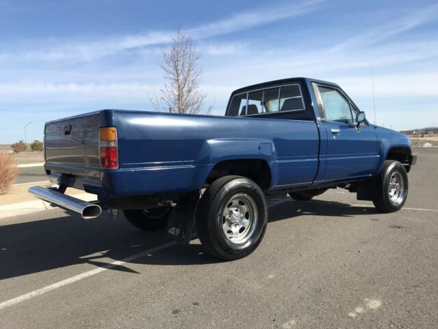 1984 Toyota Pickup SR5 - photo 11