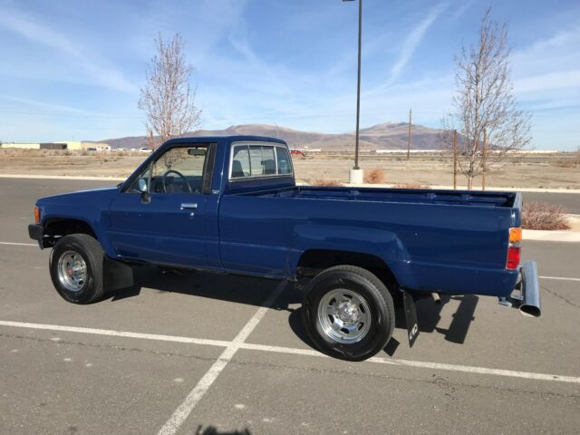 1984 Toyota Pickup SR5 - photo 4