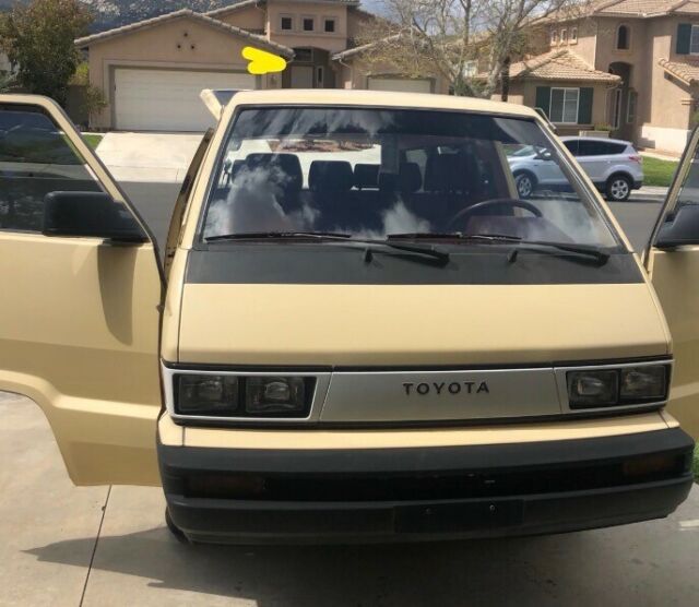 1984 Toyota Van 105,000 miles RWD clean title California SMOG certificate 1984 Toyota Van