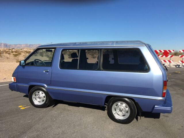 1984 Toyota Van Wagon - photo 3