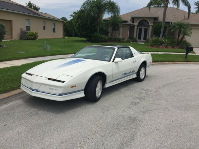 1984 Pontiac Firebird trans am