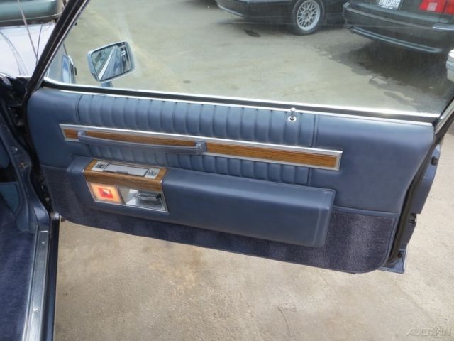 1984 Cadillac DeVille Base Coupe 2-Door - photo 10