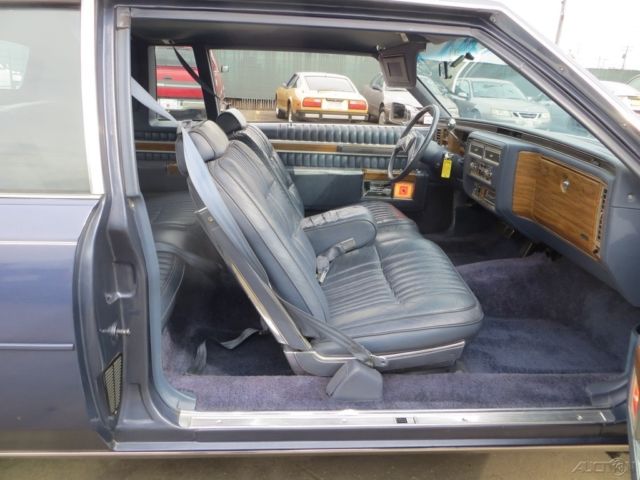 1984 Cadillac DeVille Base Coupe 2-Door - photo 11