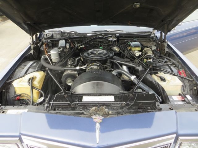 1984 Cadillac DeVille Base Coupe 2-Door - photo 9