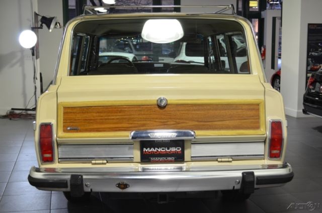 1984 Jeep Wagoneer Base Sport Utility 4-Door - photo 6