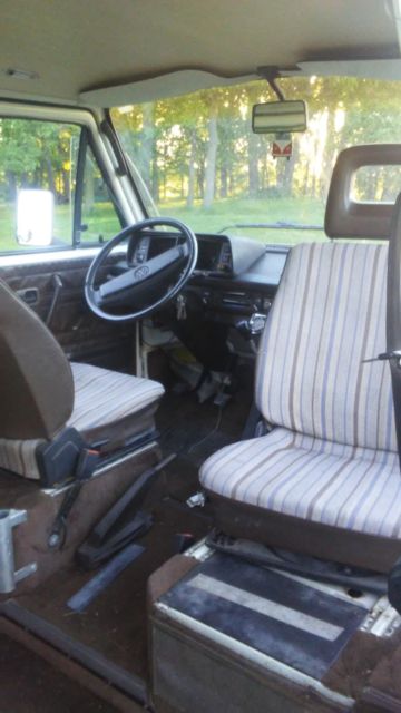 1984 Volkswagen Bus/Vanagon - photo 7