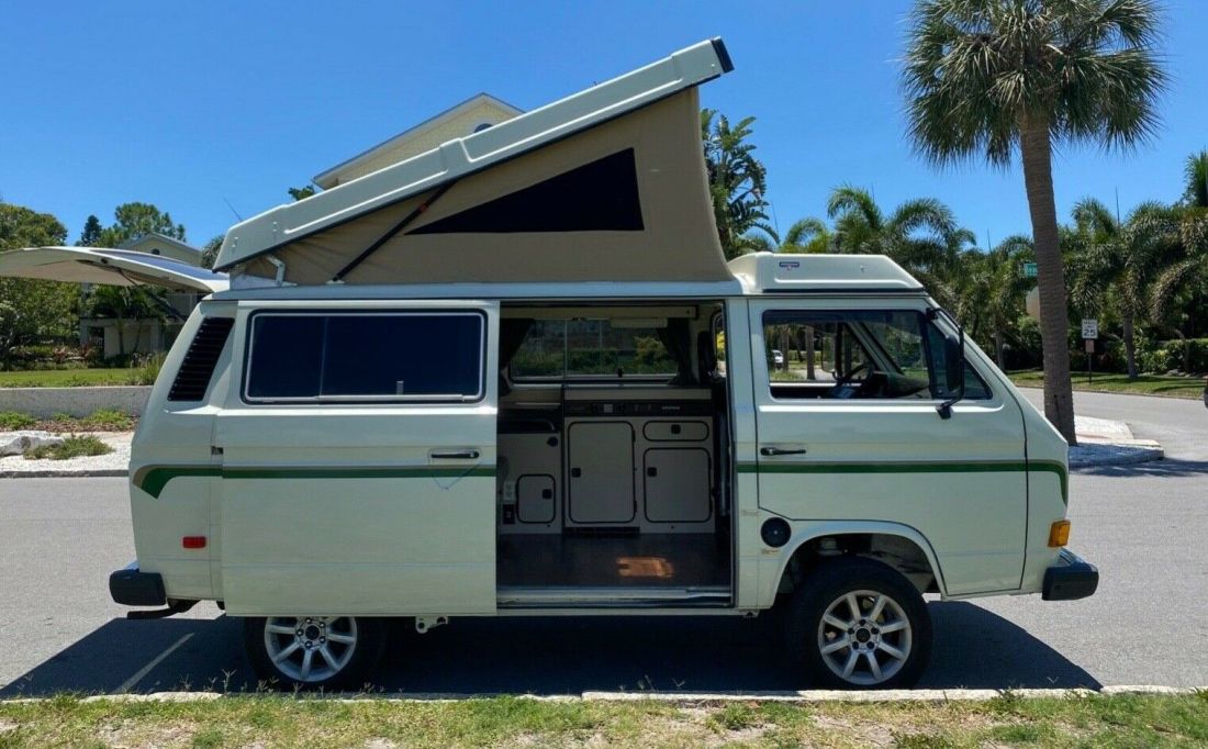 1984 Volkswagen Bus/Vanagon CAMPMOBILE - photo 2