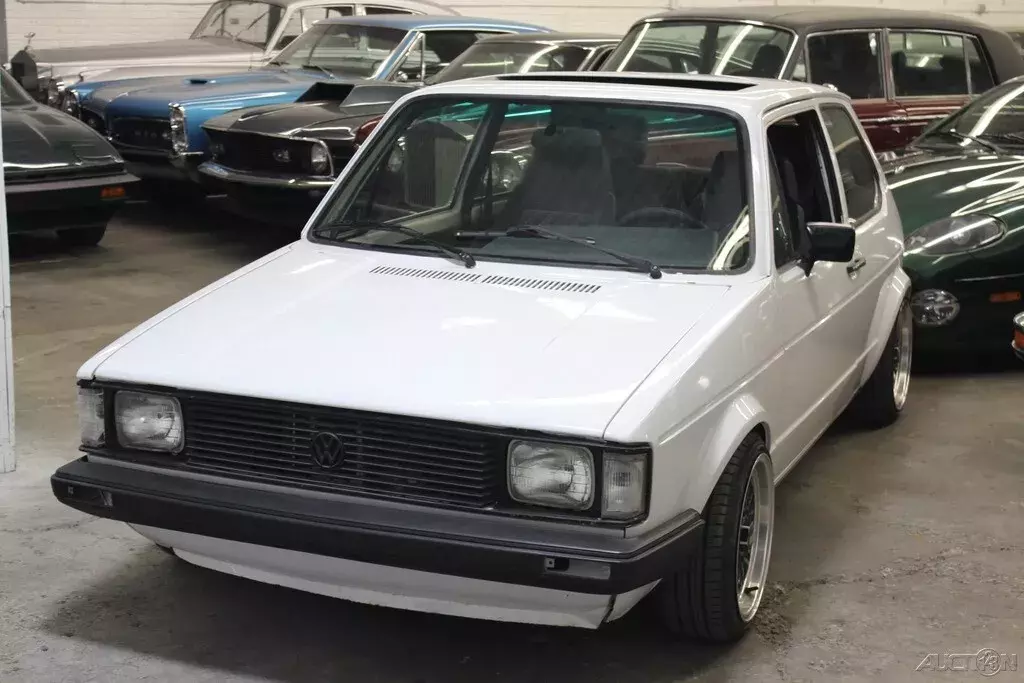 1984 Volkswagen GTI Rabbit 1.8L I4 8V Hatchback 1984 Volkswagen Rabbit GTI