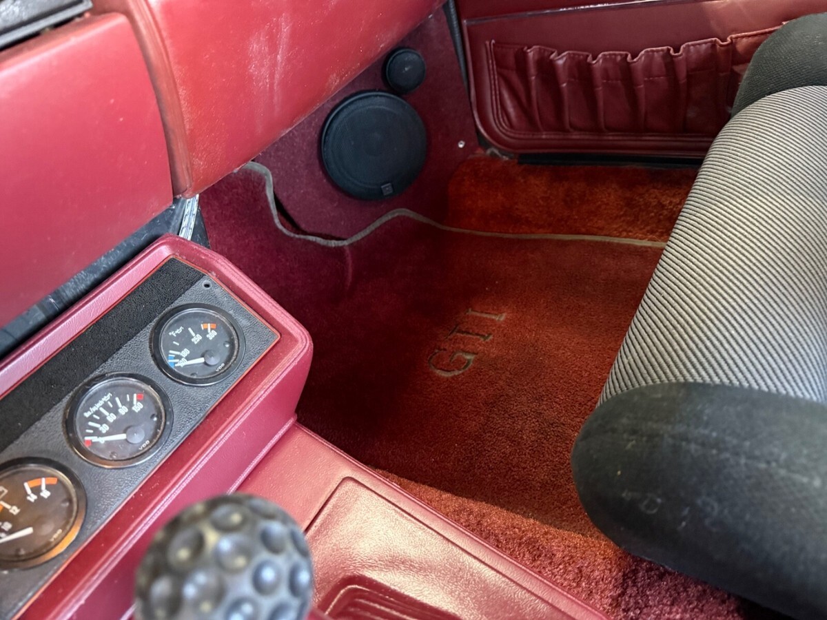 1984 Volkswagen Rabbit GTI SPORT - photo 10
