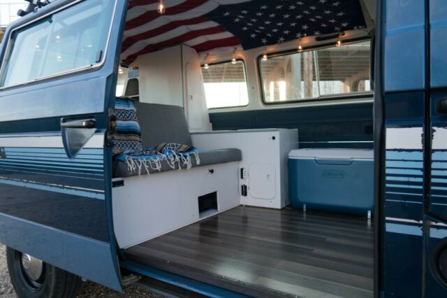1984 Volkswagen Bus/Vanagon - photo 2