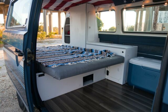1984 Volkswagen Bus/Vanagon - photo 3