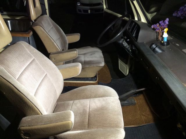 1984 Volkswagen Bus/Vanagon - photo 8