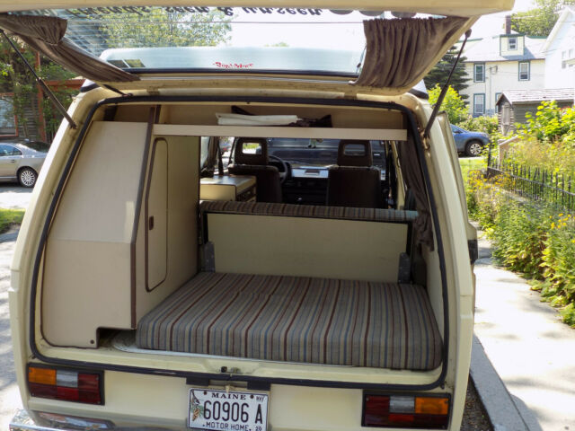 1984 Volkswagen Bus/Vanagon - photo 10