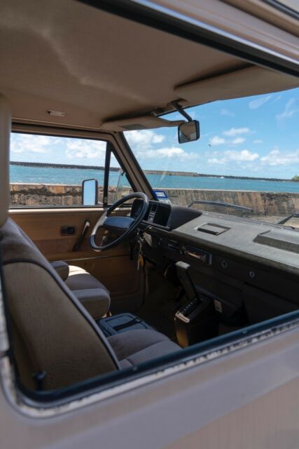 1984 Volkswagen Bus/Vanagon - photo 3