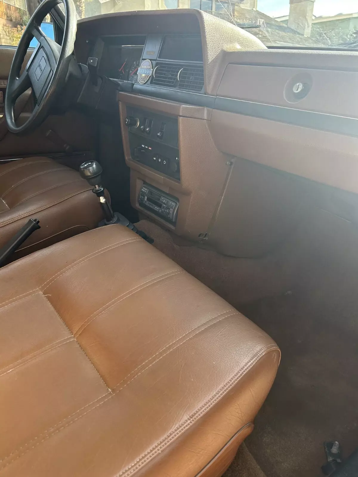 1984 Volvo 240 - photo 13