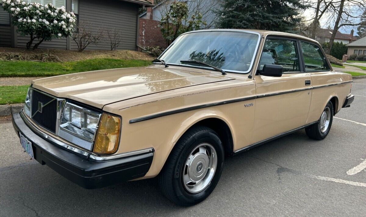 1984 Volvo 240 DL - photo 2