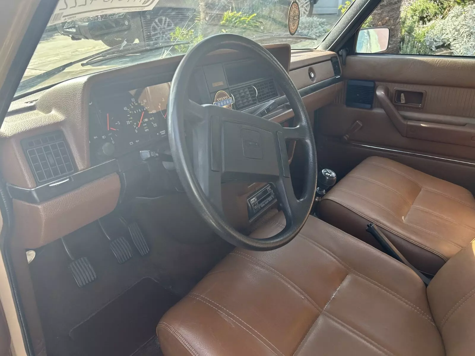 1984 Volvo 240 - photo 7