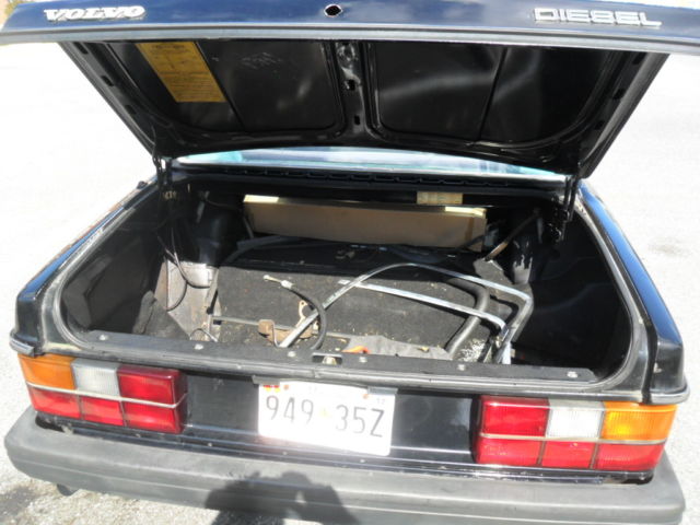 1984 Volvo 240 240 - photo 3