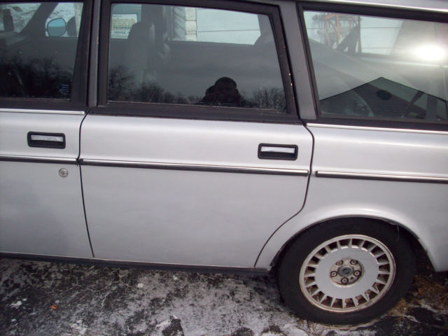 1984 Volvo 240 - photo 13