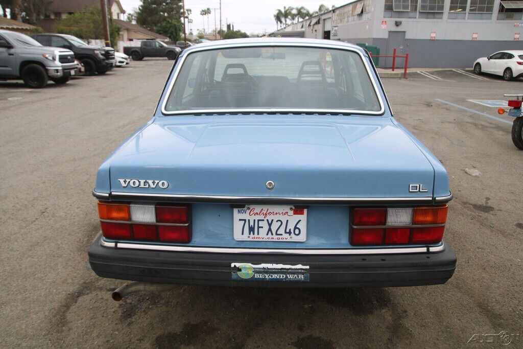 1984 Volvo 240 DL - photo 5