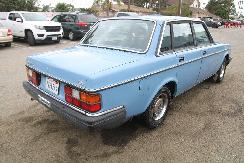 1984 Volvo 240 DL - photo 6