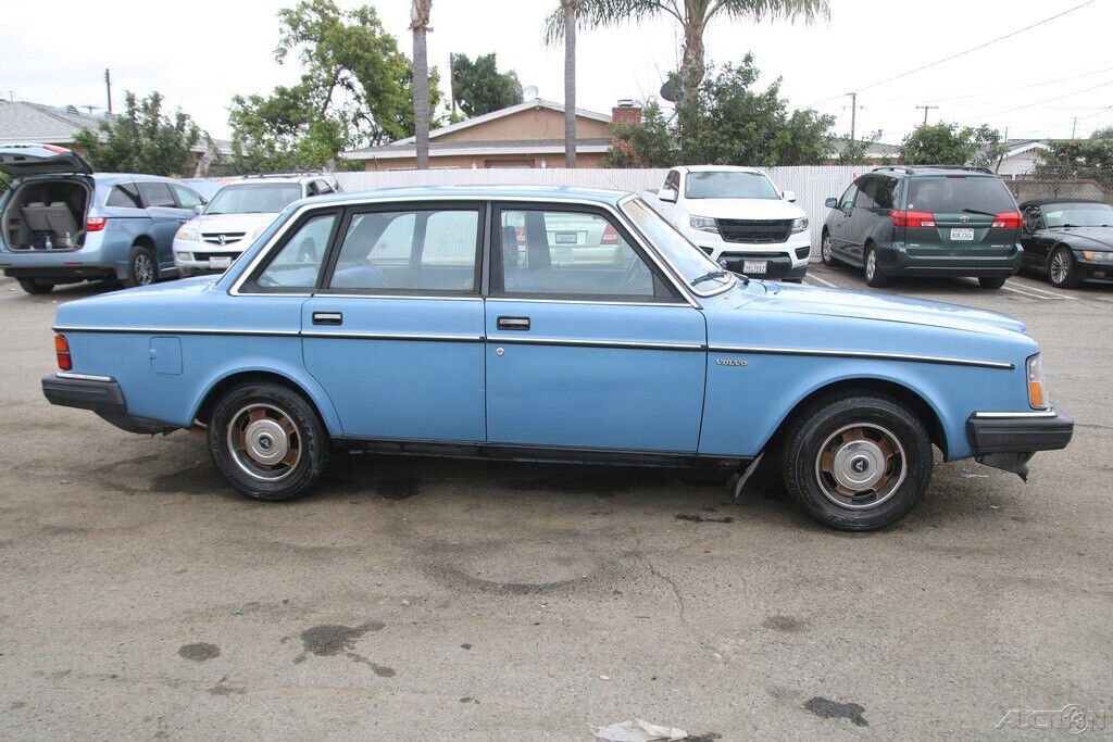 1984 Volvo 240 DL - photo 7