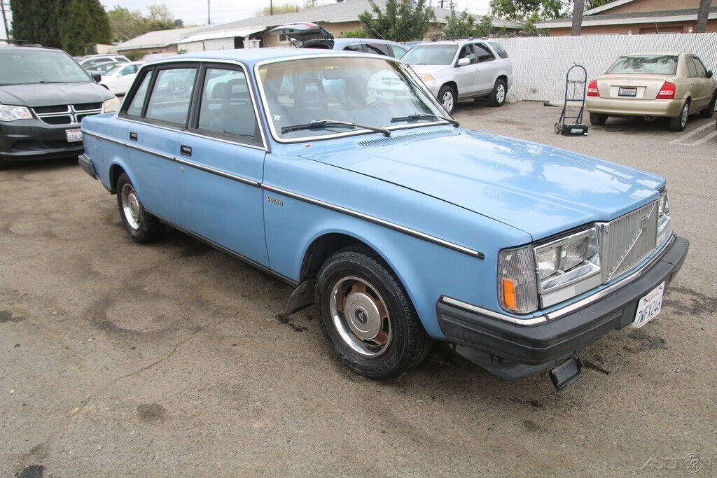 1984 Volvo 240 DL - photo 8