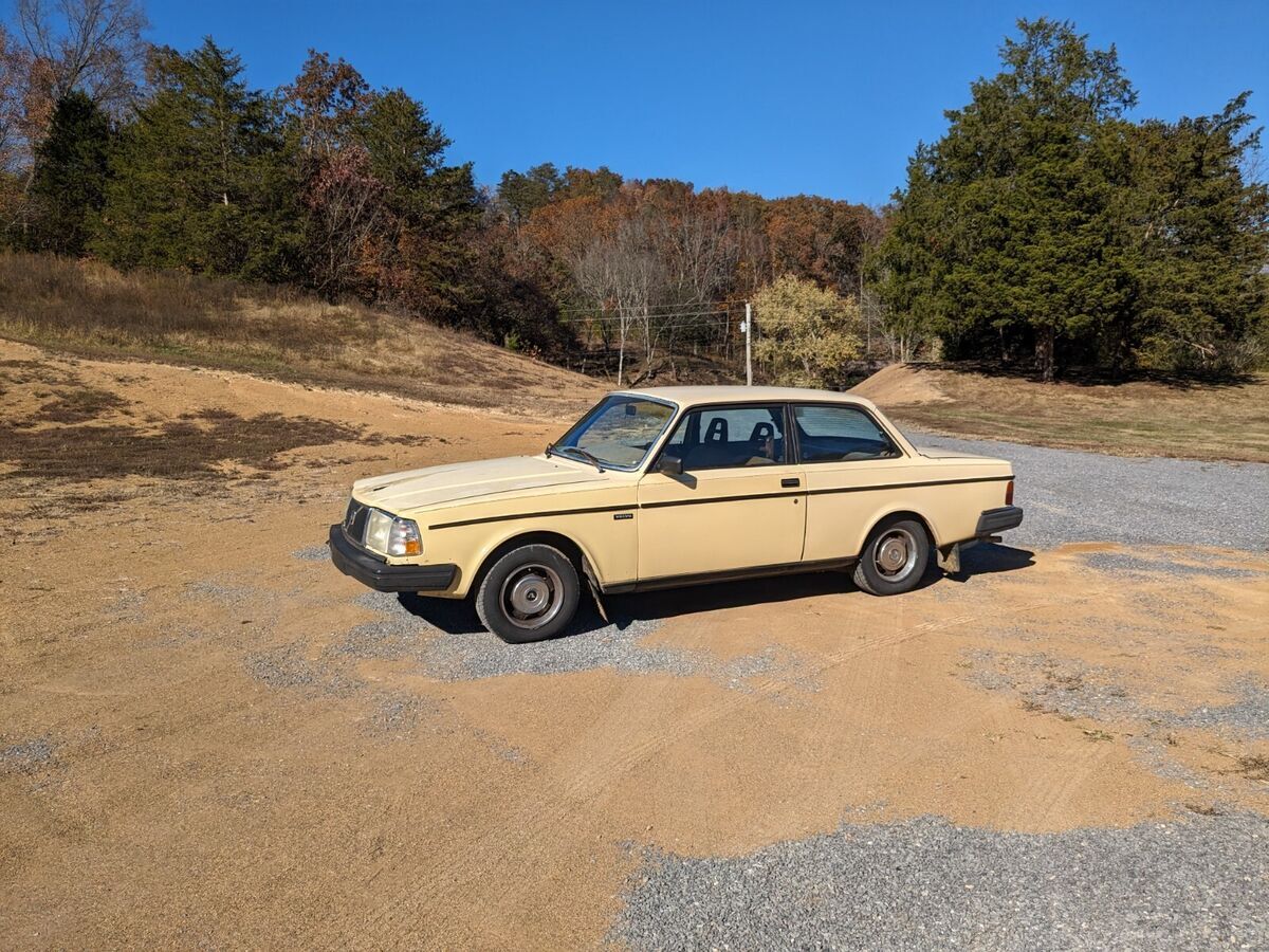 1984 Volvo 242 - photo 2