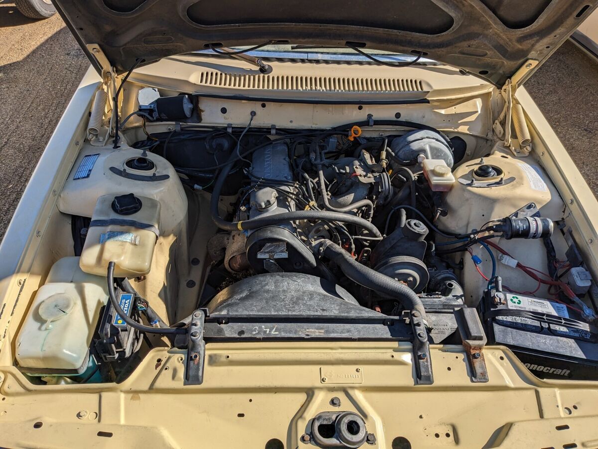 1984 Volvo 242 - photo 5