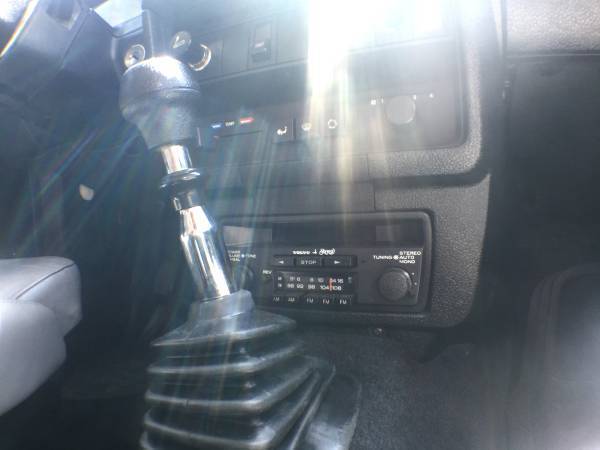 1984 Volvo 240 - photo 8