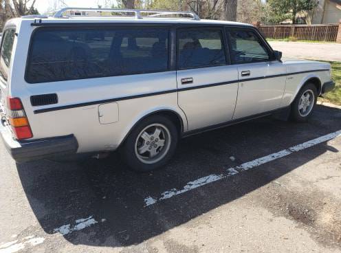 1984 Volvo 240 - photo 11