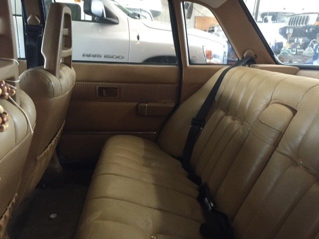 1984 Volvo 240 - photo 12