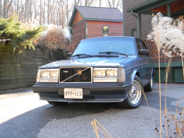 1984 Volvo 240 GLT - photo 2