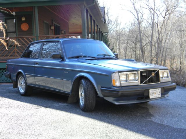 1984 Volvo 242 Turbo w/ Intercooler Automatic 1984 Volvo 240 GLT