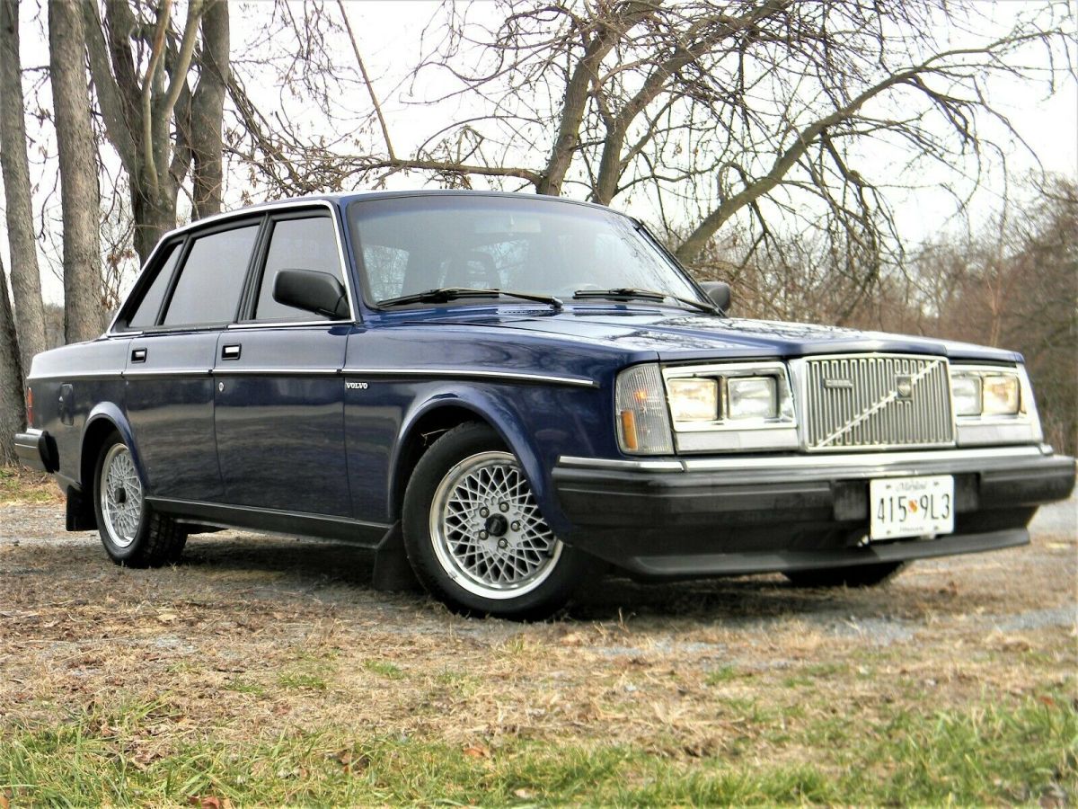 1984 Volvo 240 DL - photo 11