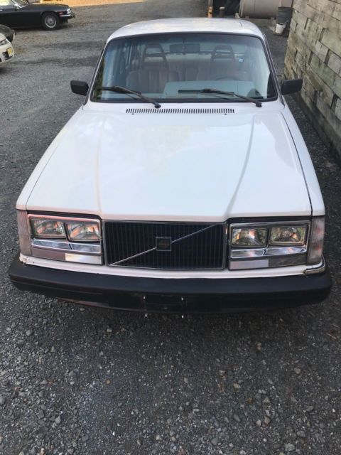 1984 Volvo 244 DL - photo 8