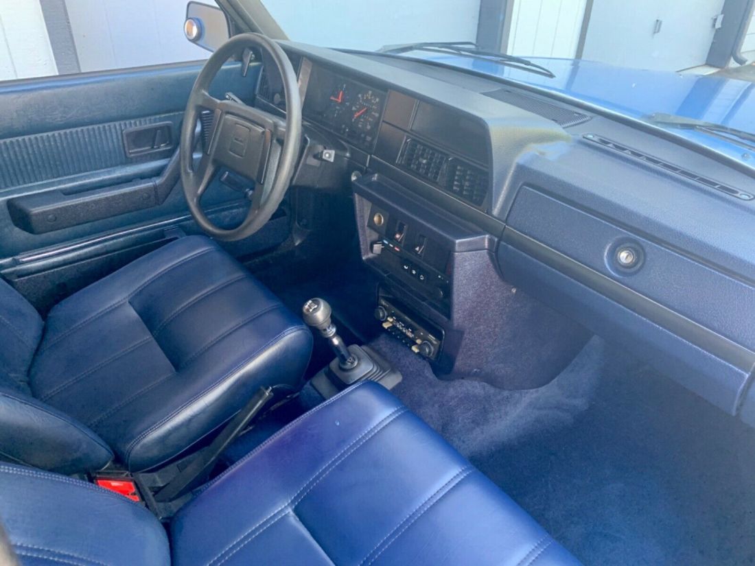 1984 Volvo 240 - photo 10