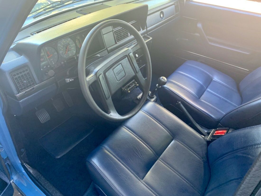 1984 Volvo 240 - photo 9