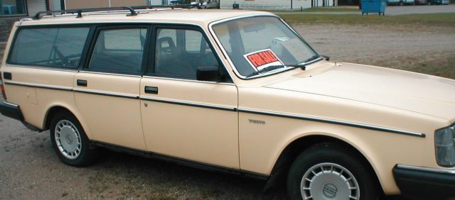 1984 Volvo STATION WAGON - photo 2