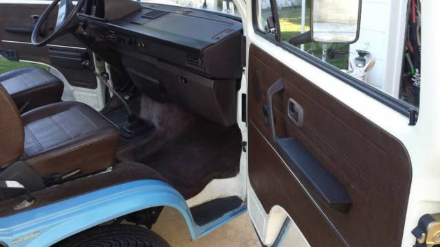 1984 Volkswagen Bus/Vanagon - photo 9