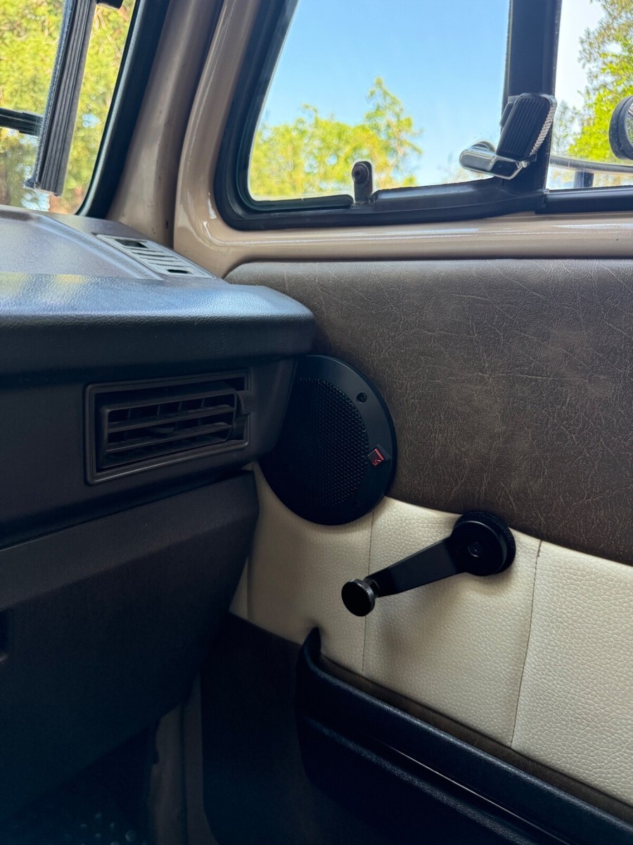 1984 Volkswagen Bus/Vanagon - photo 10